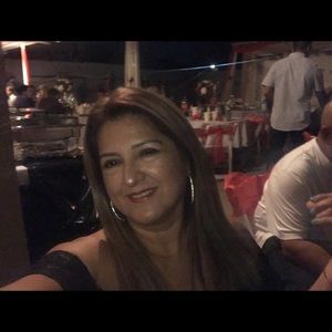 Meet your Posher, Sandra